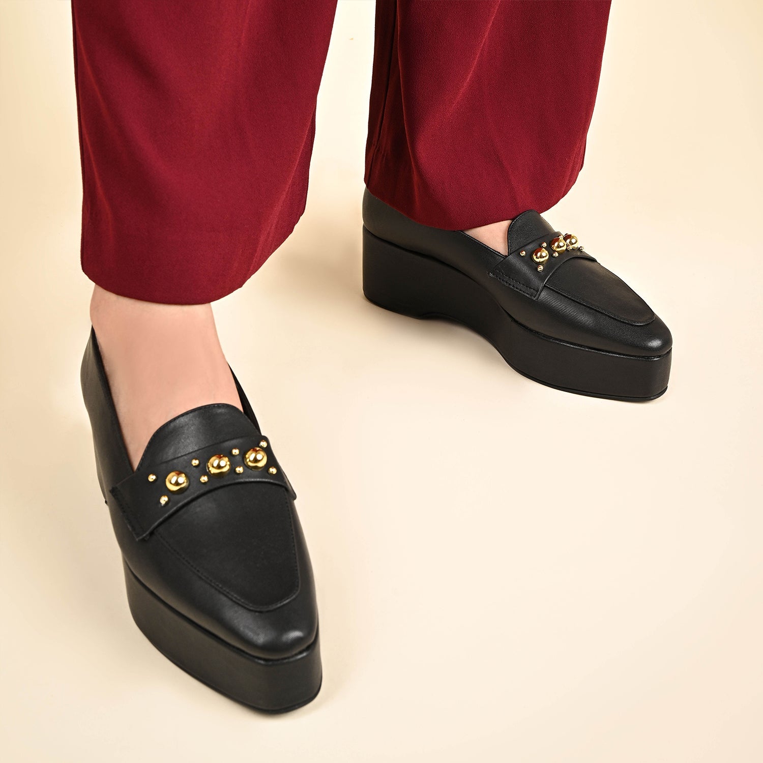 RebeccaX Shoes in Black