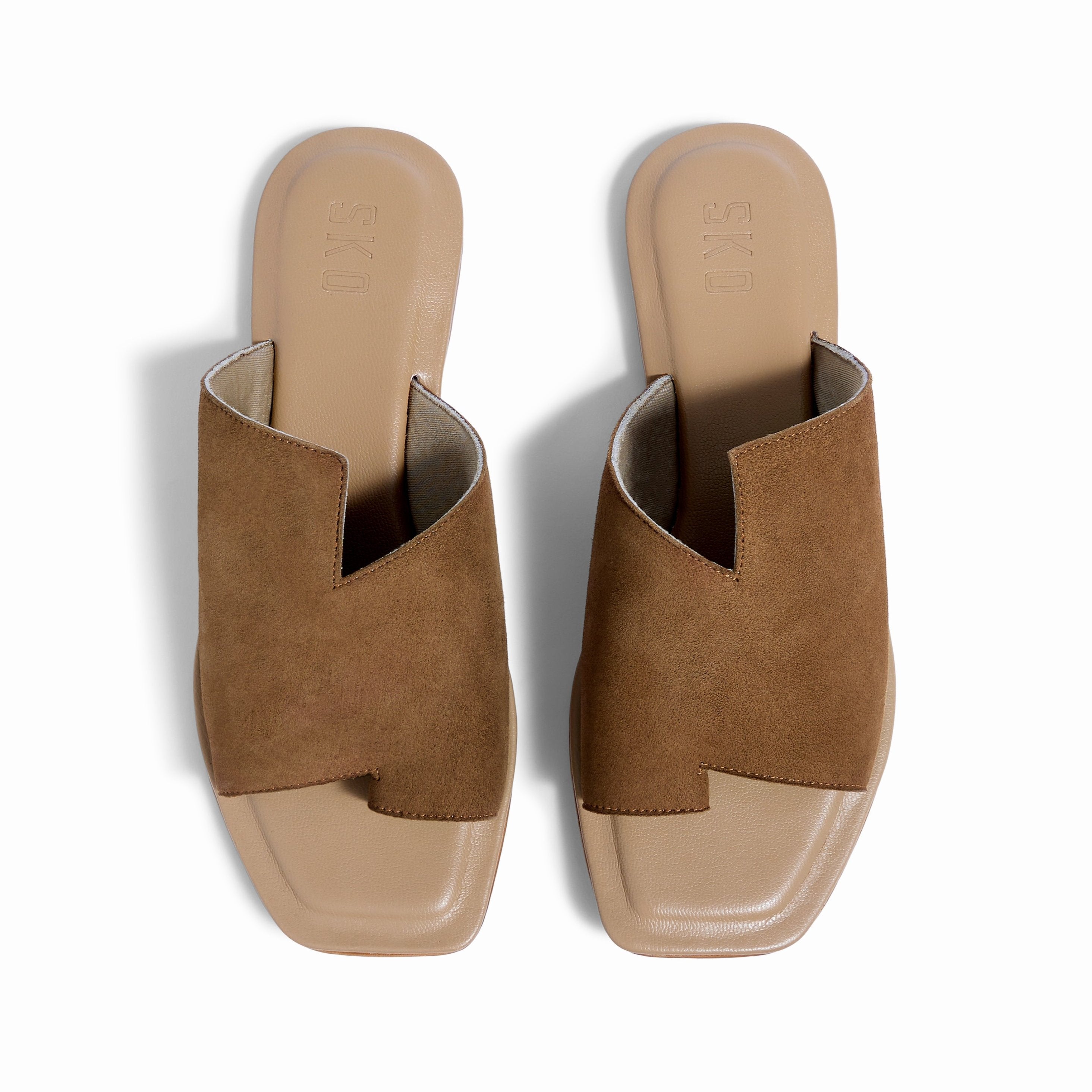 Corfu Flat Sandals in Tan