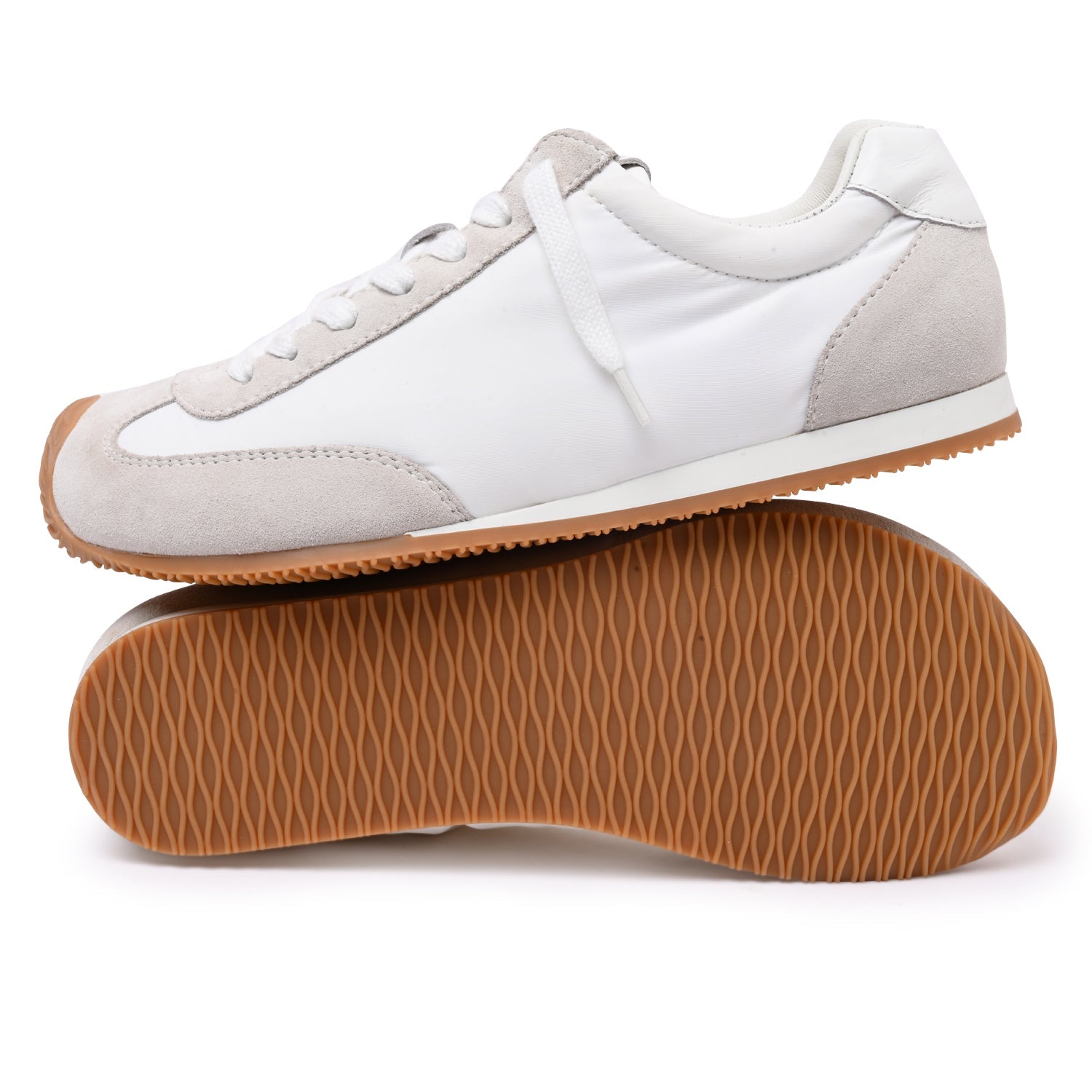 Clean Sneakers in White