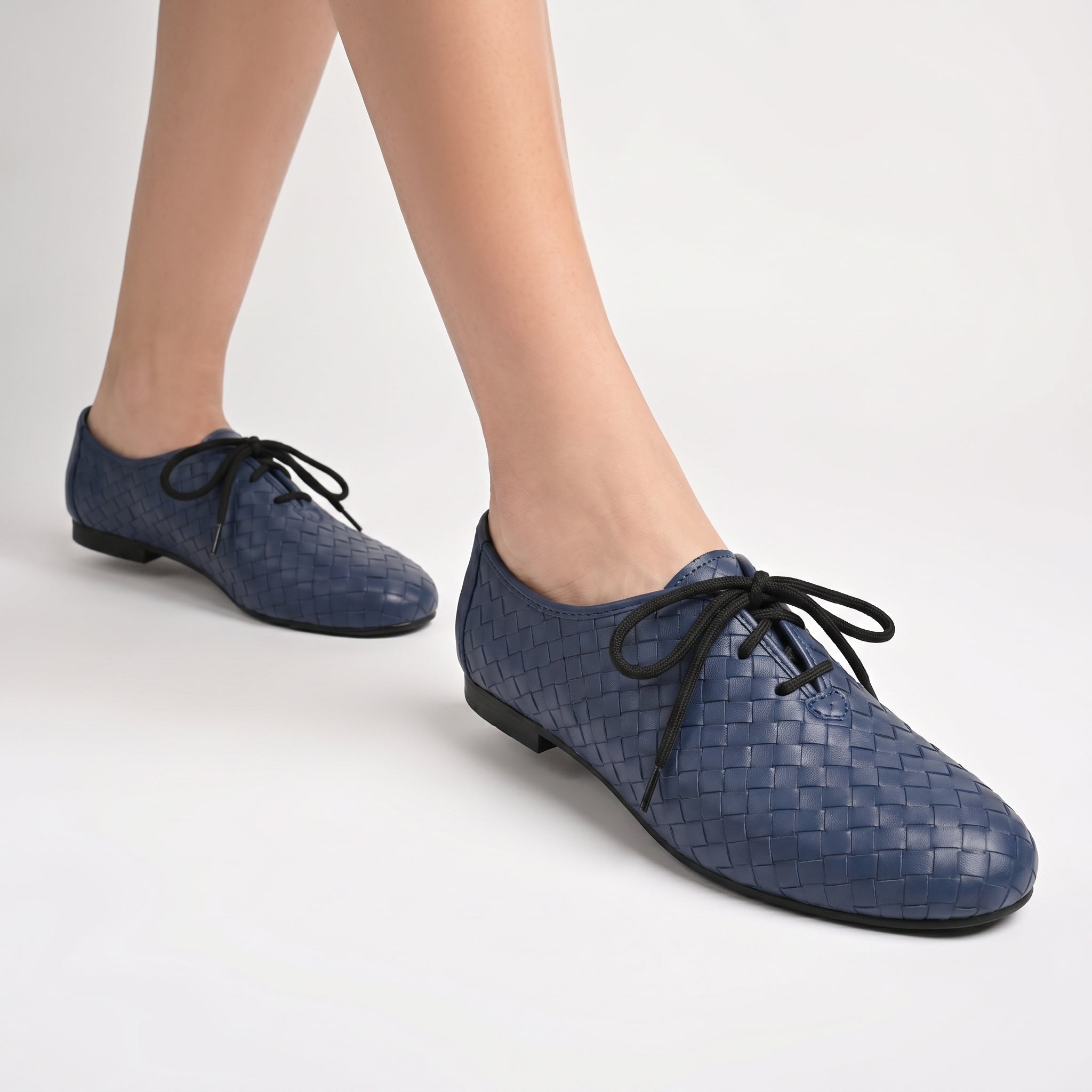 Freya in Blue Derby Shoes With For Women