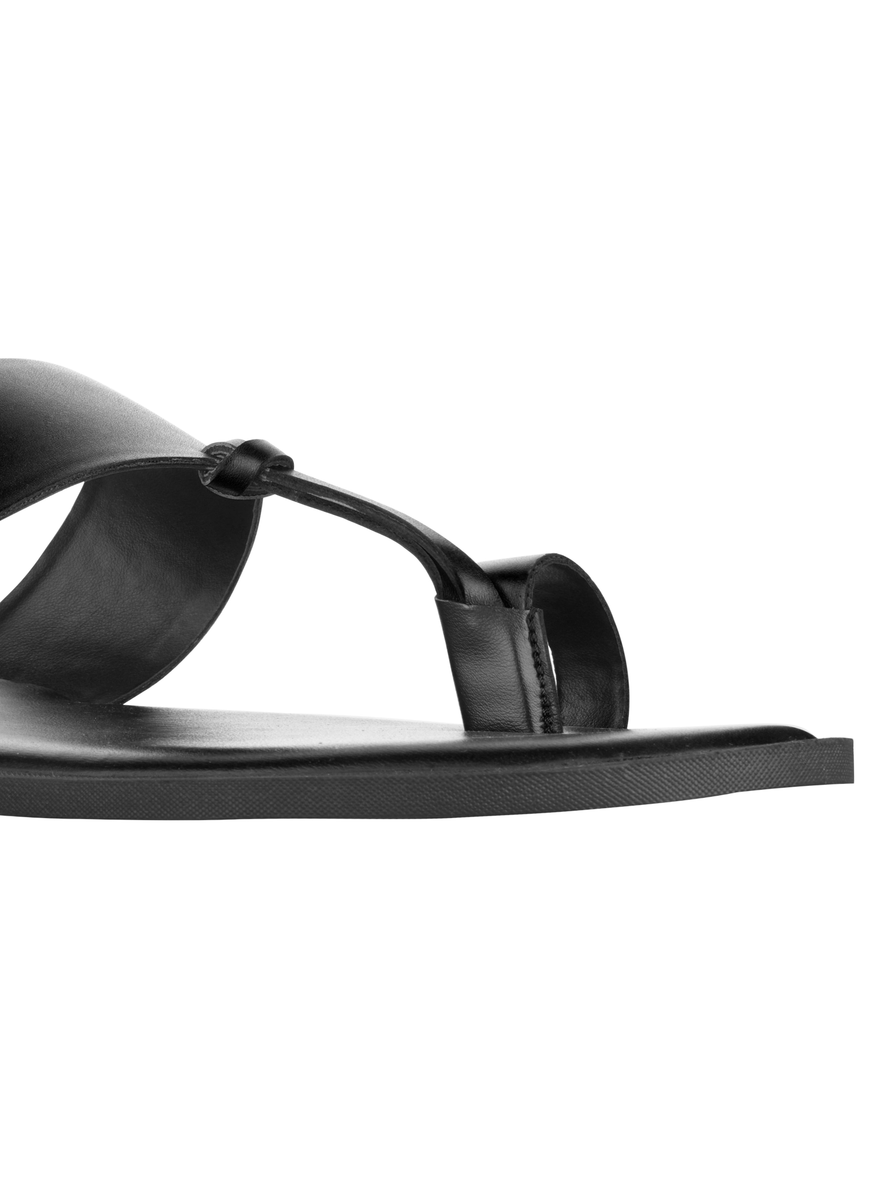 Indy Kolhapuri Slippers For Men in Black