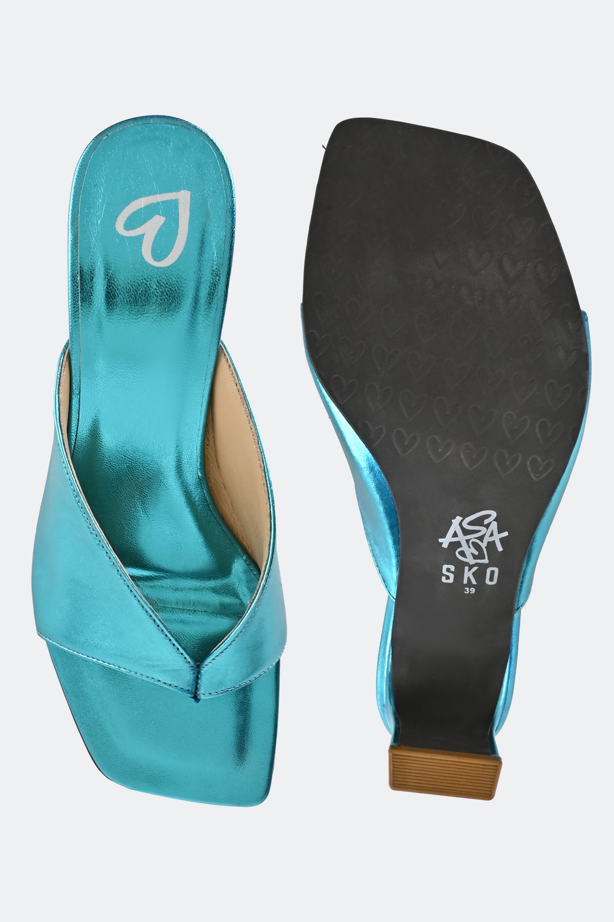 Dorothy in Metallic Blue for Women