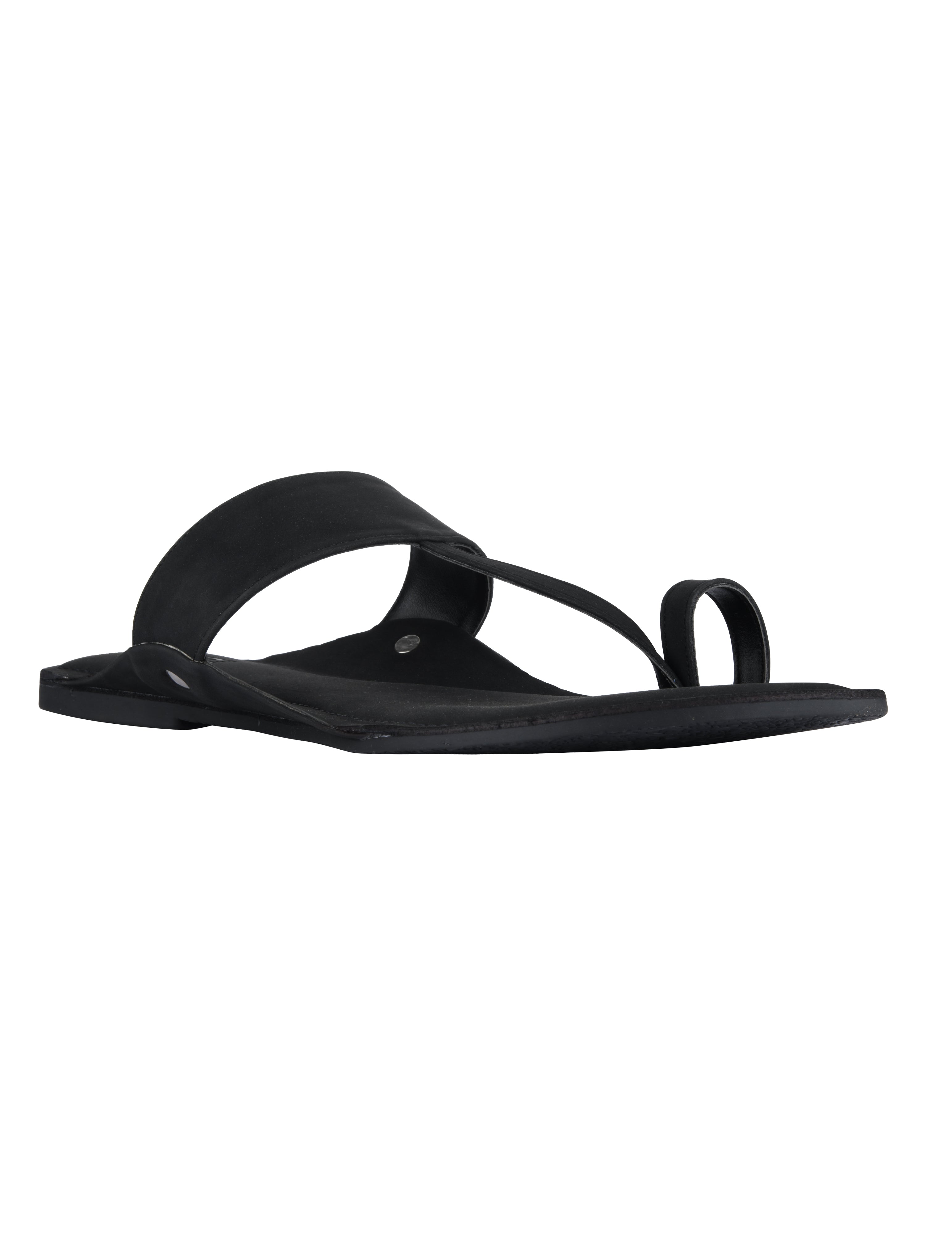 Black Kolhapuri Slippers For Men