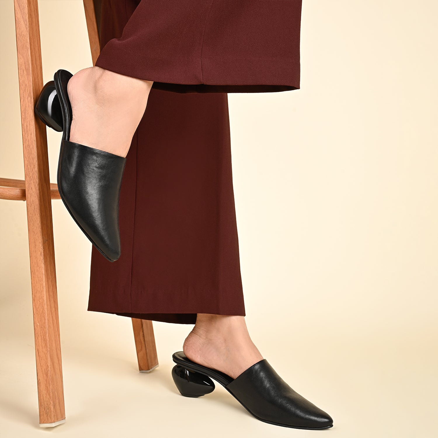 CobbleX Black Mule Heels For Women