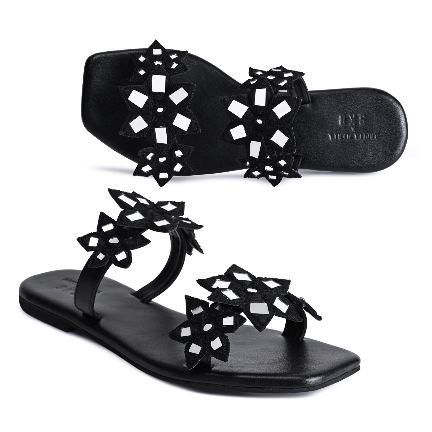 Blooming Flower Flat Sandals in Black