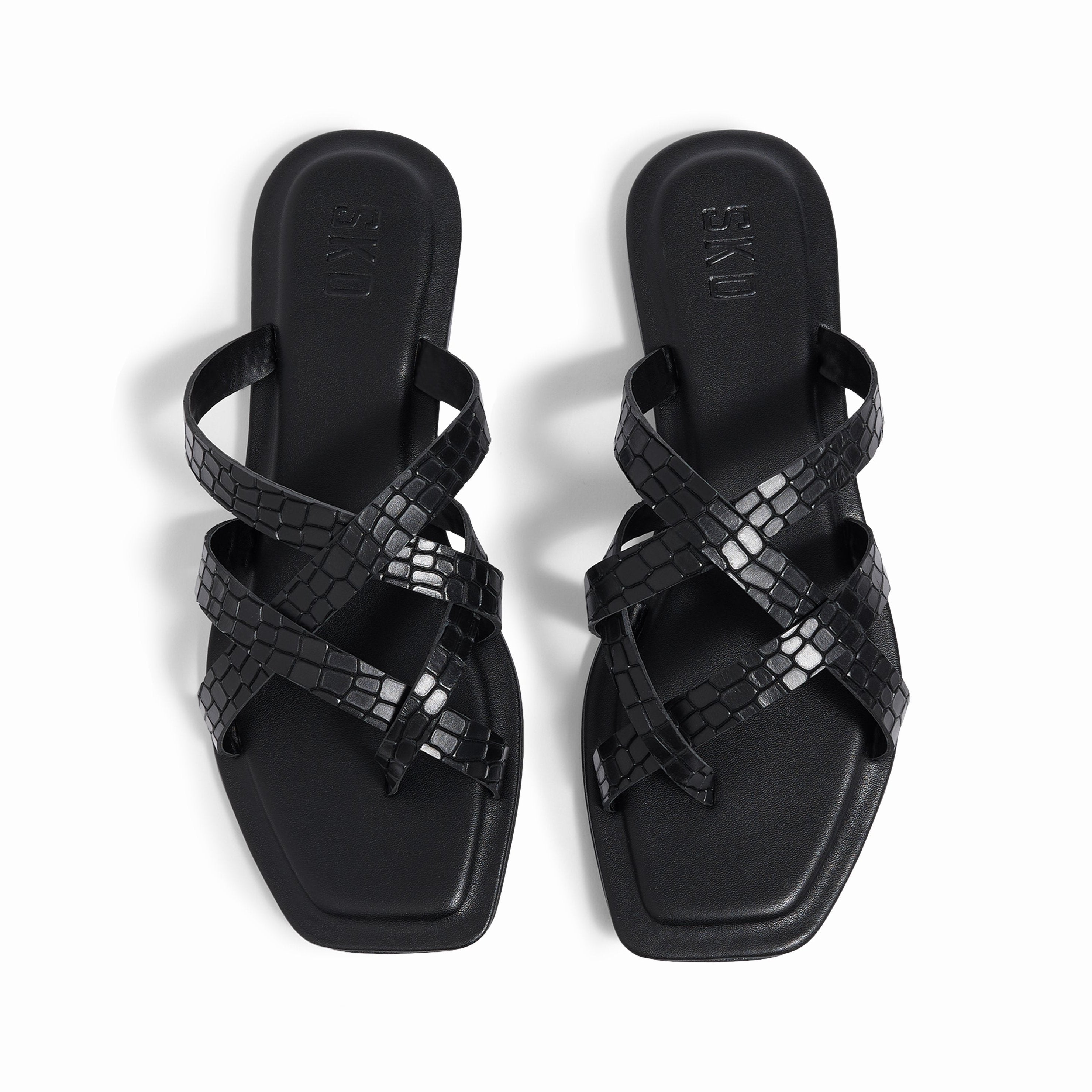 Salvadore Black Weave Flat Sandals For Women