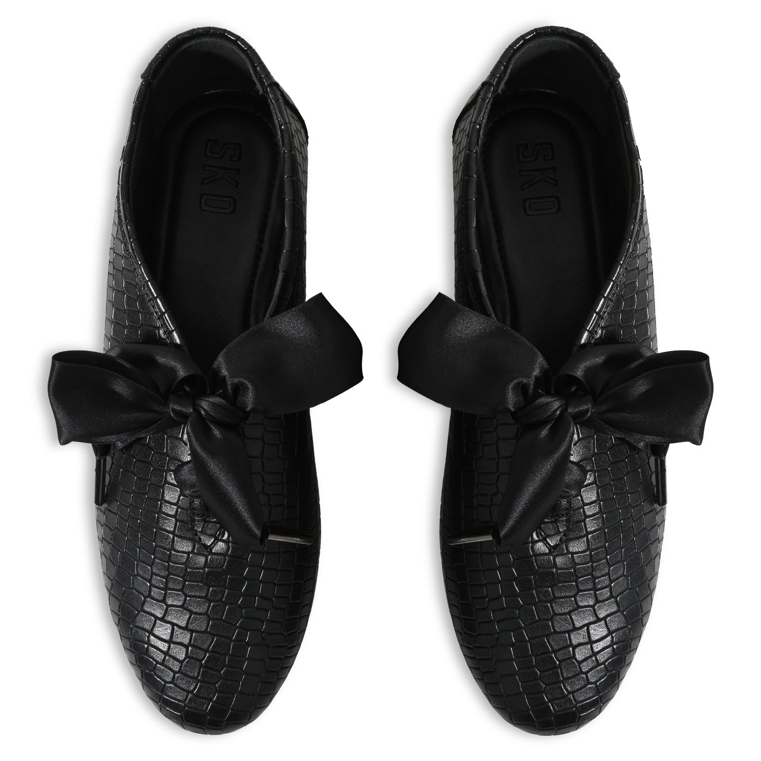 Freya Black Derby Shoes With Bow Laces For Women