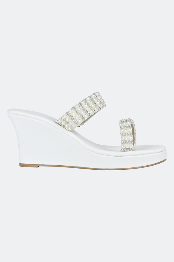 White Pearl Wedges