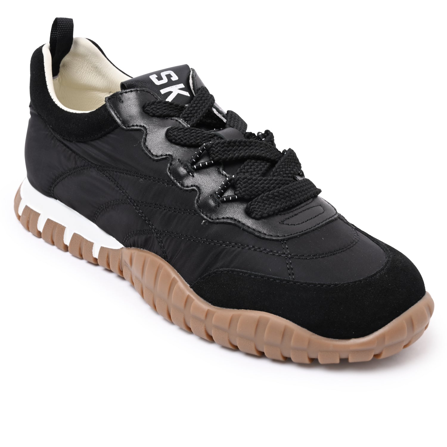 Classic Sneakers in Black