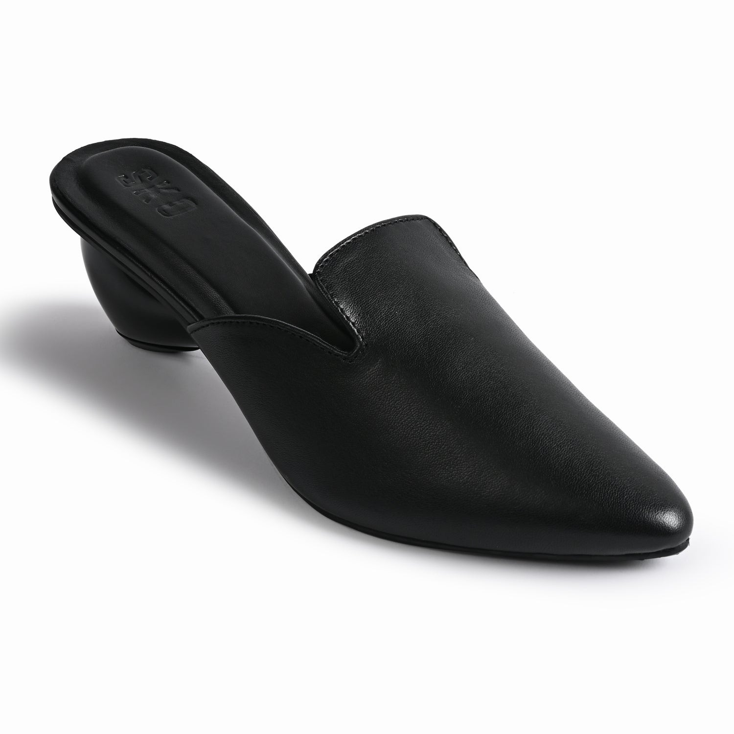 Cobble Mule Heels in Black