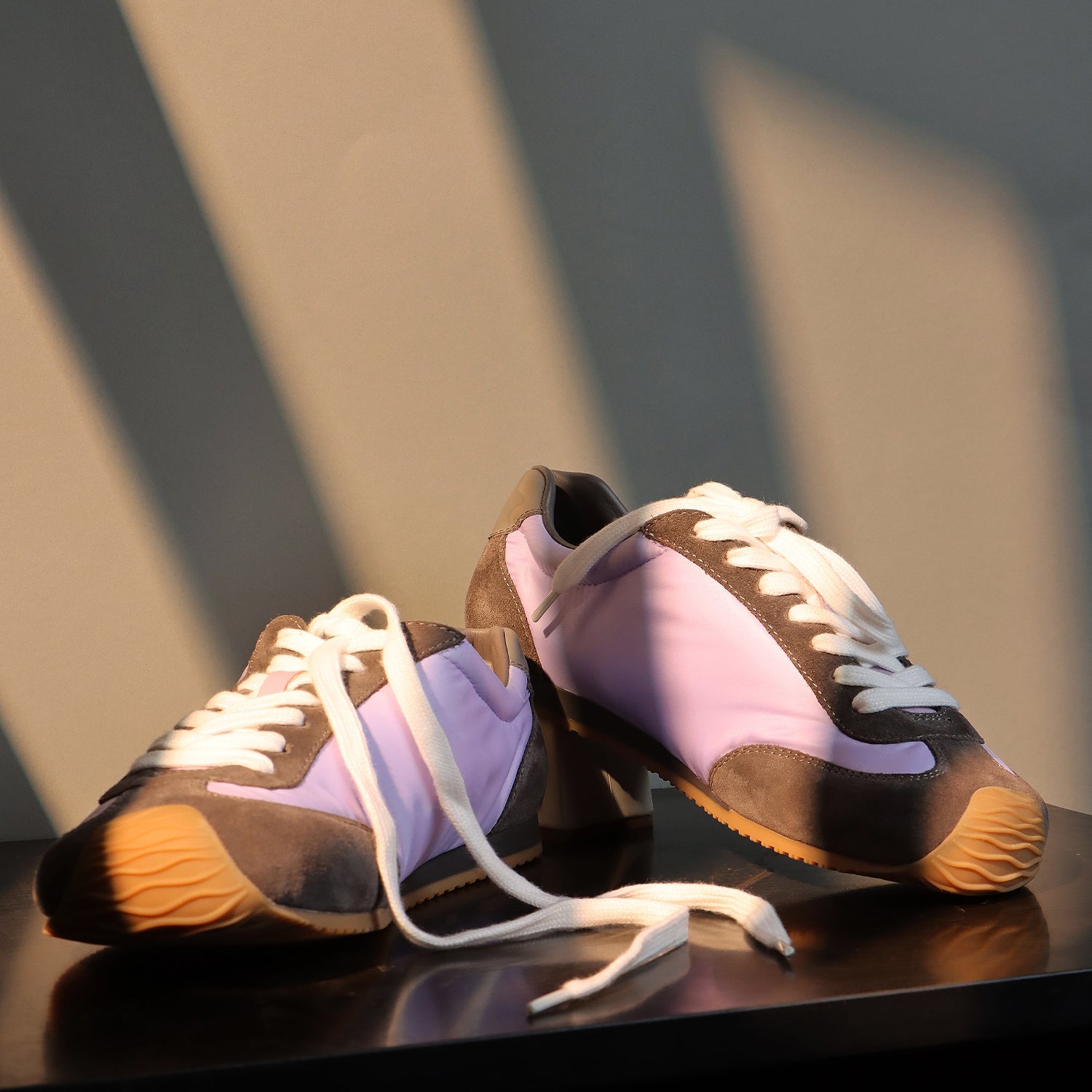 Clean Sneakers in Lavender