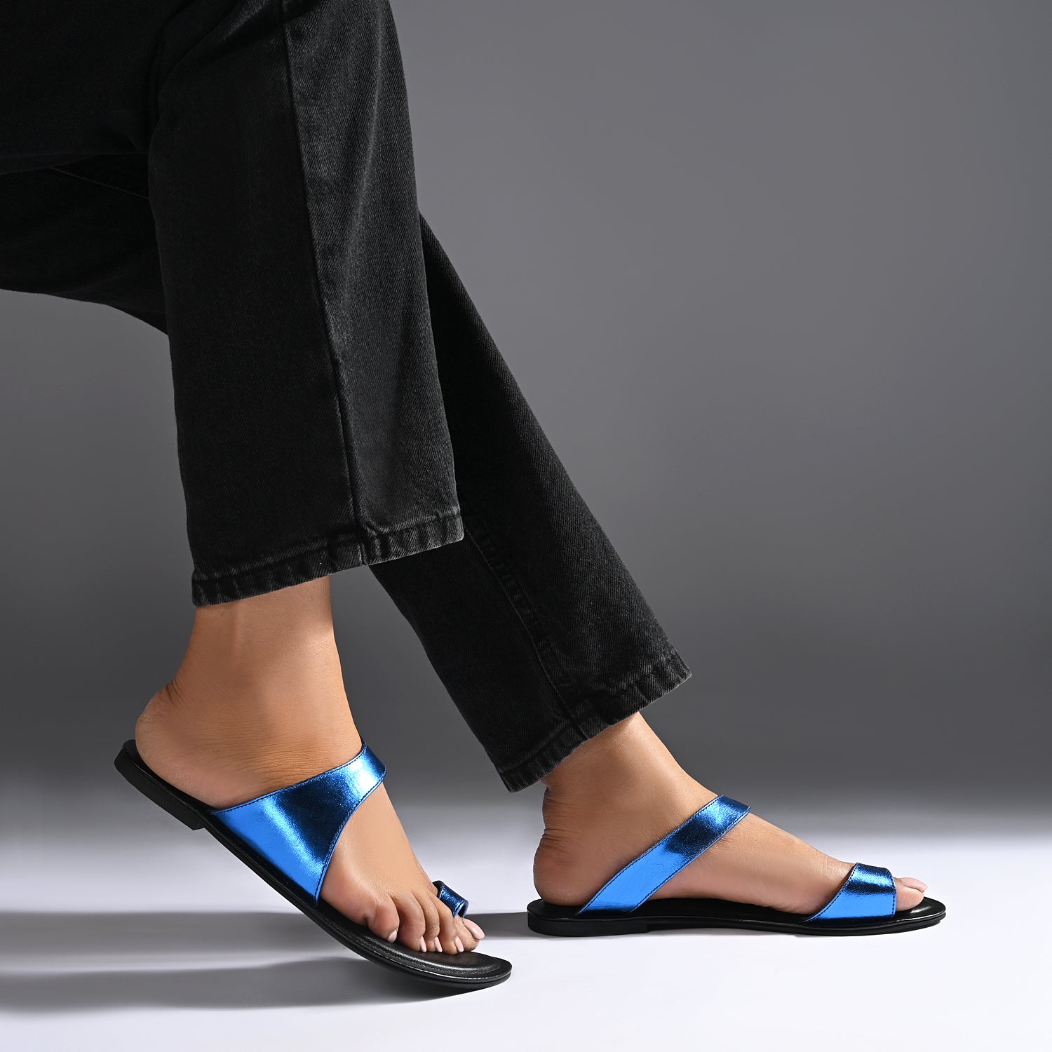 Pisa Metallic Blue Sandals For Women