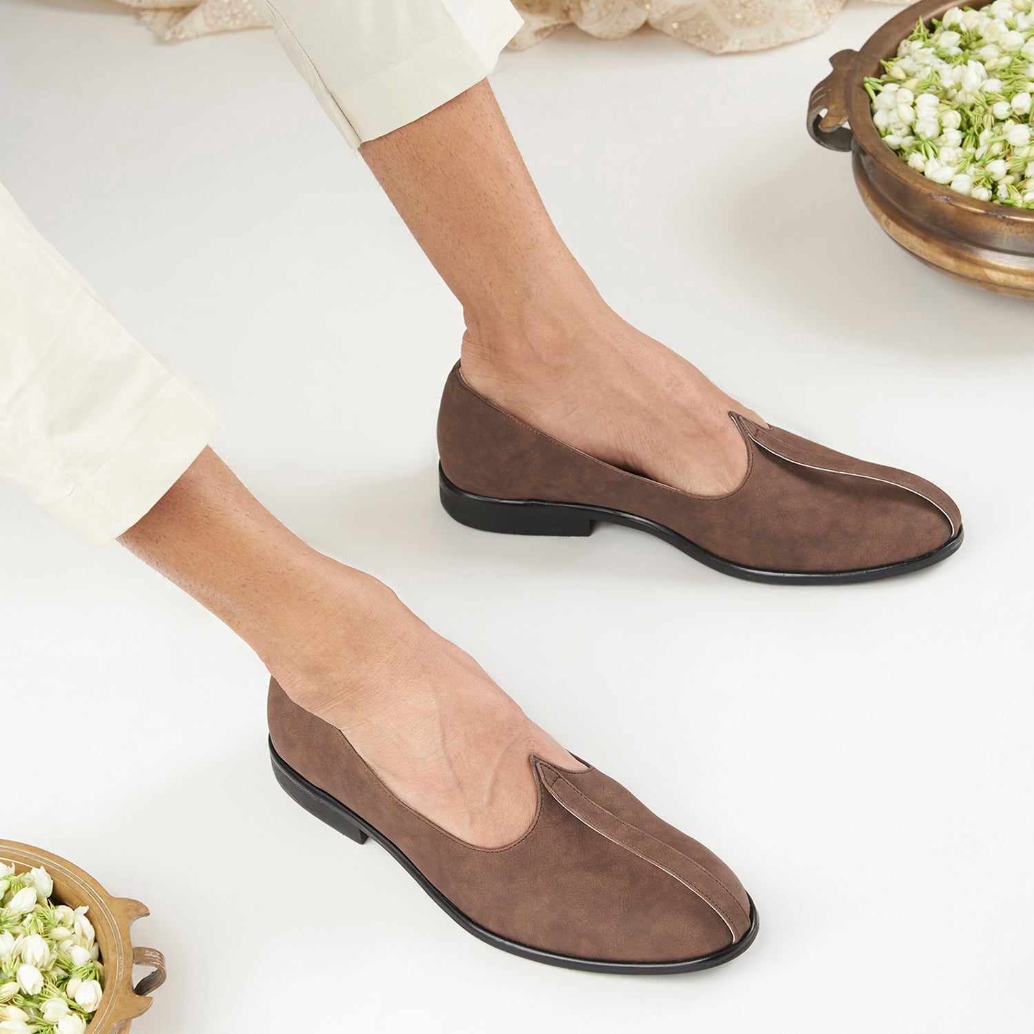 Brown Suede Mojris